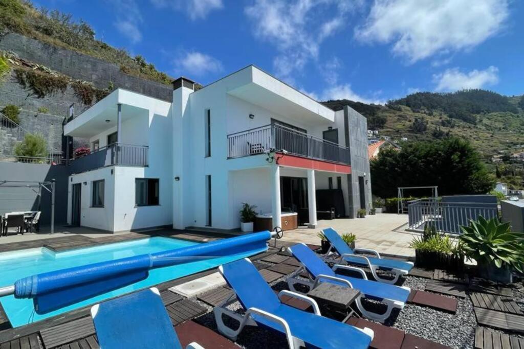 Villa Nunes, Big Holiday House With Private Pool Calheta  Luaran gambar