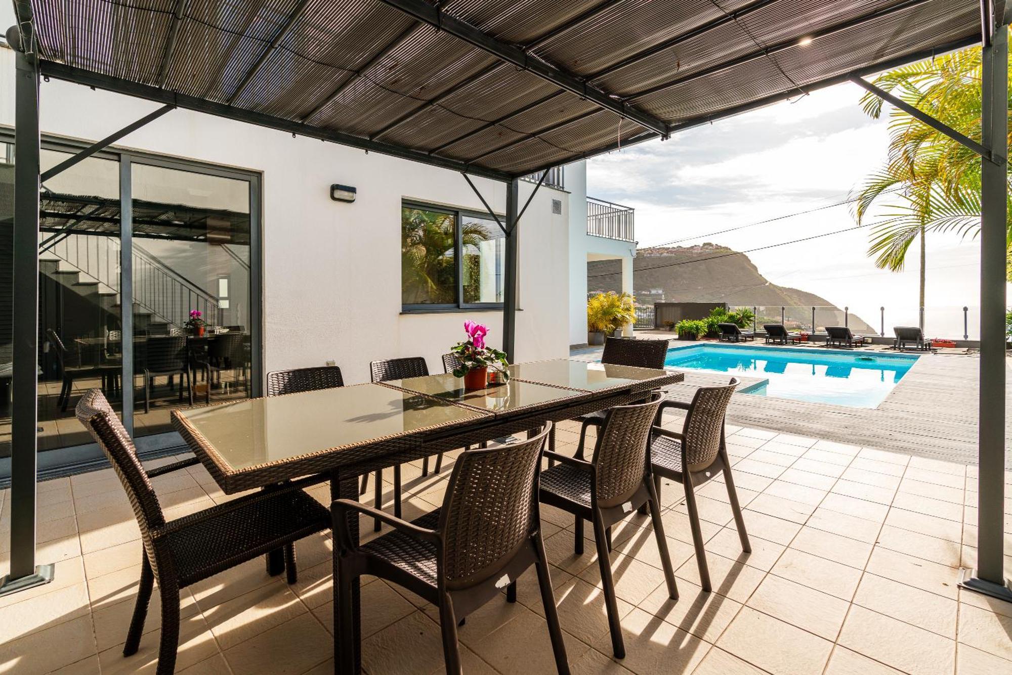 Villa Nunes, Big Holiday House With Private Pool Calheta  Luaran gambar