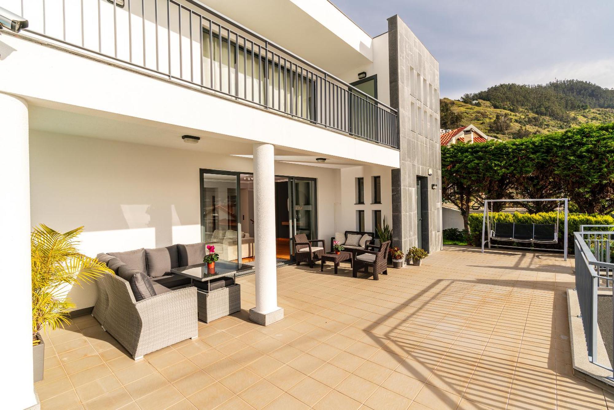 Villa Nunes, Big Holiday House With Private Pool Calheta  Luaran gambar