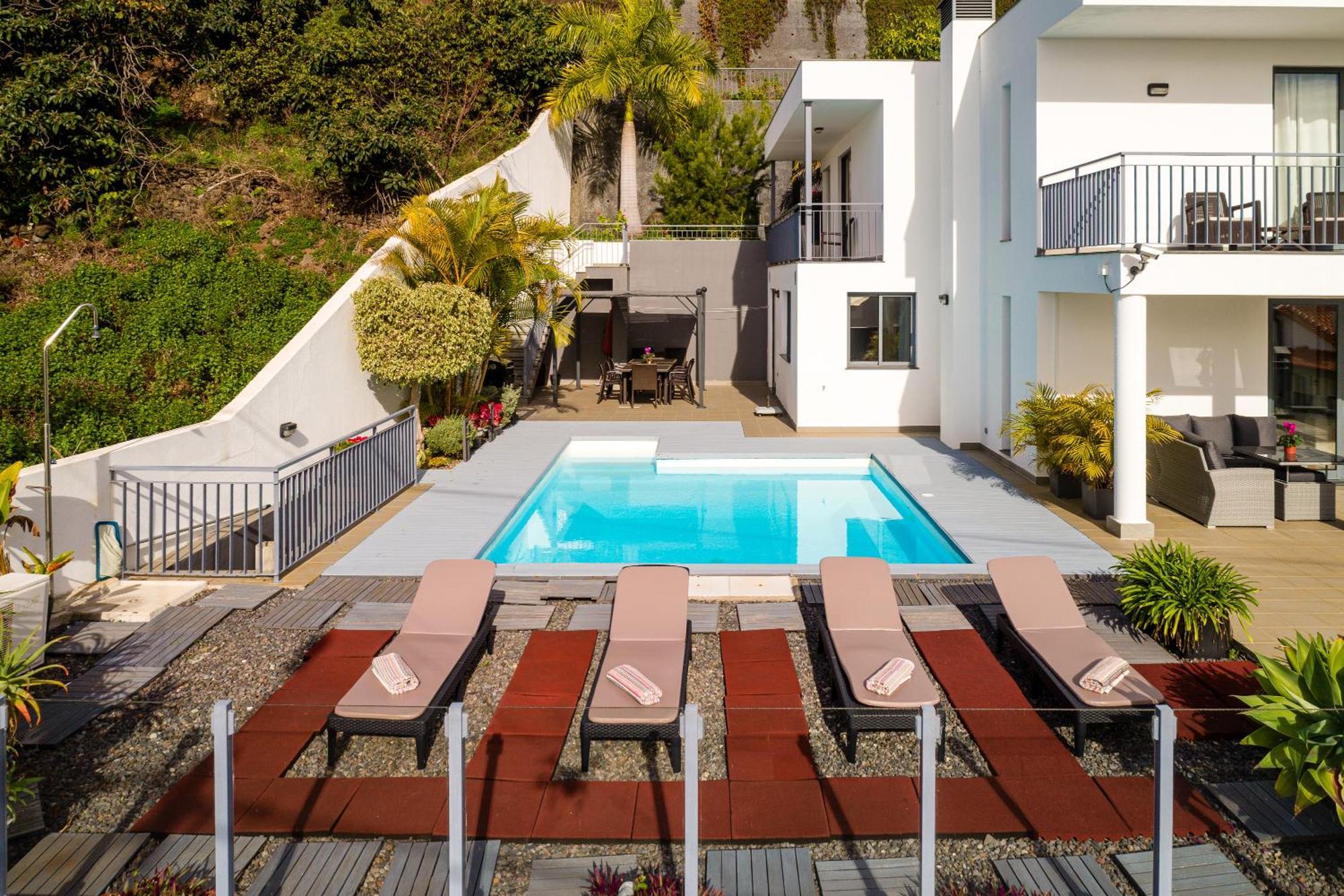Villa Nunes, Big Holiday House With Private Pool Calheta  Luaran gambar
