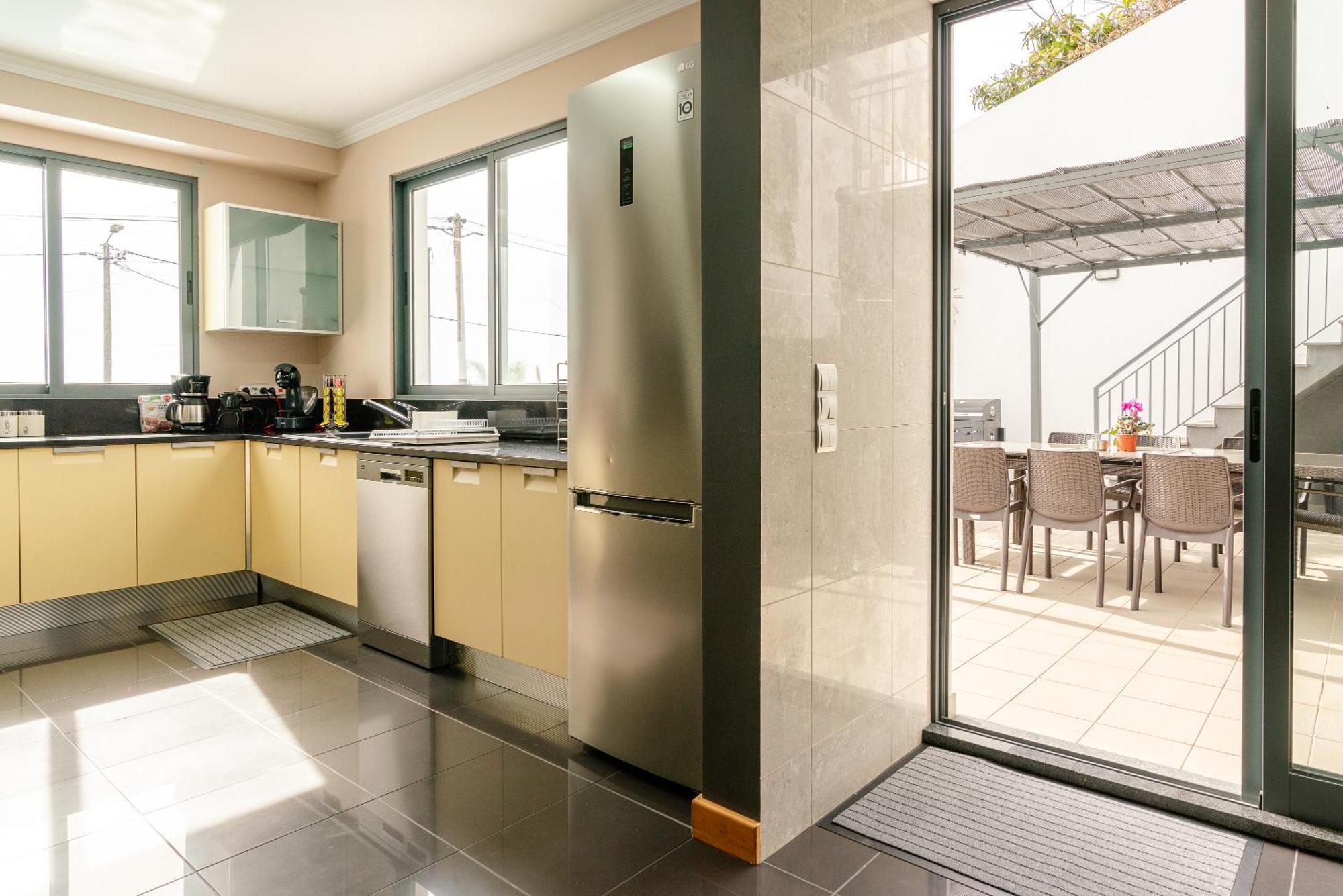 Villa Nunes, Big Holiday House With Private Pool Calheta  Luaran gambar